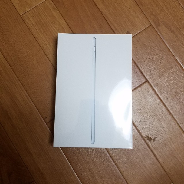 iPad mini5　シルバーWi-Fi　64GBスマホ/家電/カメラ