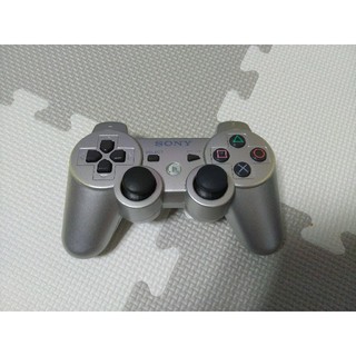 プレイステーション3(PlayStation3)のPS3 コントローラー SIXAXIS シルバー(家庭用ゲーム機本体)