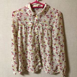 ページボーイ(PAGEBOY)のPAGE BOY 花柄シャツブラウス(シャツ/ブラウス(長袖/七分))