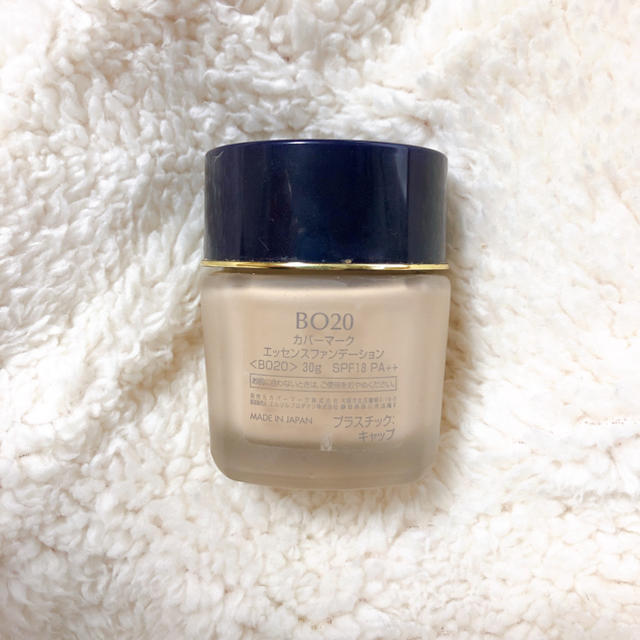 COVERMARK ESSENCE FOUNDATION