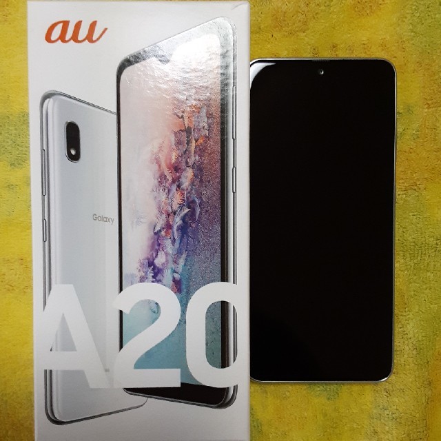 Galaxy(ギャラクシー)のGalaxy a20 新品同様　 スマホ/家電/カメラのスマートフォン/携帯電話(スマートフォン本体)の商品写真