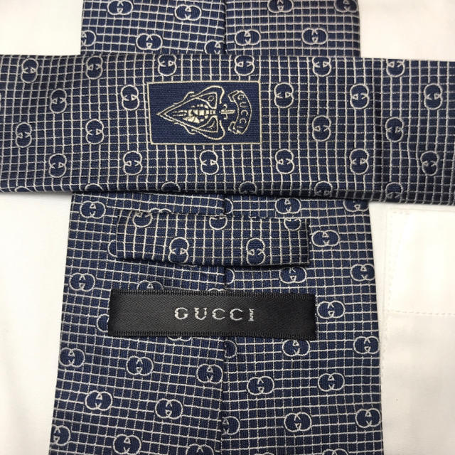 Gucci(グッチ)の美品 大人気 GUCCI グッチ 高級シルク GG ロゴ 早い者勝ち おしゃれ メンズのファッション小物(ネクタイ)の商品写真