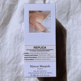 マルタンマルジェラ(Maison Martin Margiela)の♡新品未開封♡マルジェラ レイジーサンデーモーニング 100ml(香水(女性用))