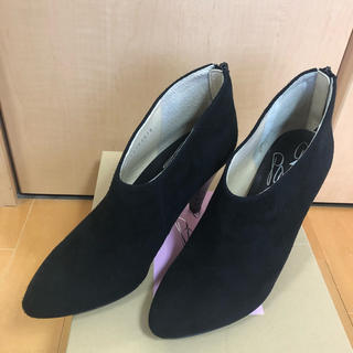 サロン(SALON)の※値下げ【新品】salon ショートブーツ　35.5 ブラック(ブーツ)
