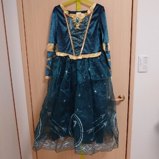 ディズニー(Disney)のメリダドレス130ティアラ付き(ドレス/フォーマル)