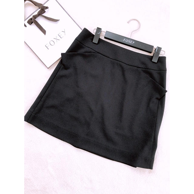 FOXEY】上品!腰履きスカート 黒 40 美品 フォクシー FOXEY】上品!腰履きスカート 黒 40 美品 フォクシー