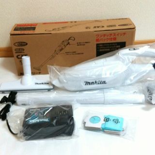 マキタ(Makita)のkentaro 様専用❗新品❗未使用❗マキタクリーナーCL 107FDSHW (掃除機)