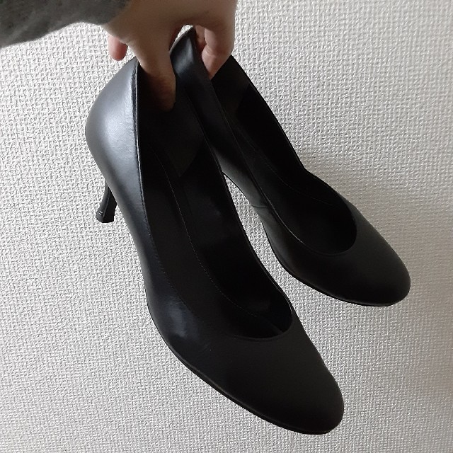 DIANA(ダイアナ)のDIANA　パンプス　黒　24.5 レディースの靴/シューズ(ハイヒール/パンプス)の商品写真