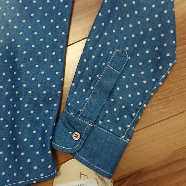 ドットシャンブラーデニムシャツ レディースのトップス(シャツ/ブラウス(長袖/七分))の商品写真