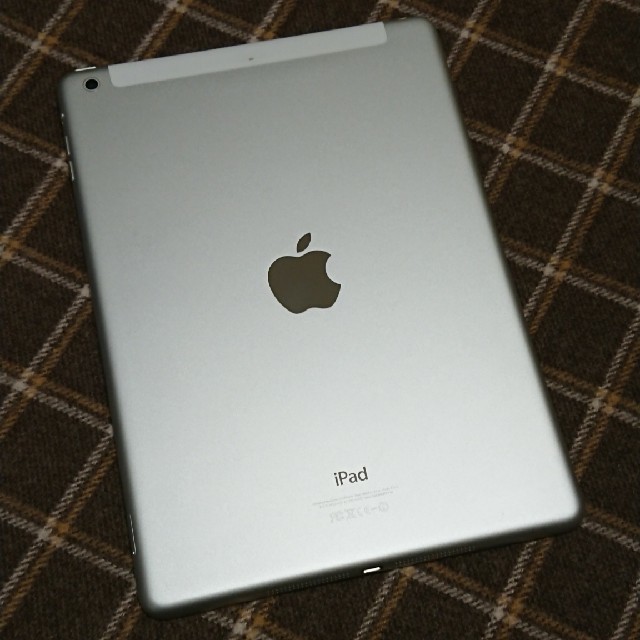 iPad Air Wifi セルラーモデル 16GB Silver