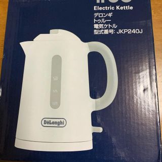 デロンギ(DeLonghi)のデロンギ　ケトル　未使用　JKP240J  新品(電気ケトル)