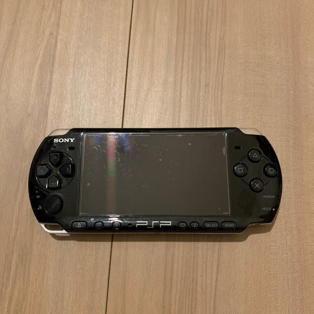 PlayStation Portable(プレイステーションポータブル)のPSP本体のみ(PSP3000) エンタメ/ホビーのゲームソフト/ゲーム機本体(携帯用ゲーム機本体)の商品写真