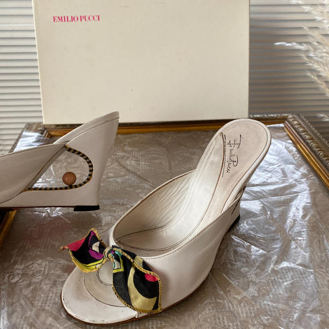 EMILIO PUCCI(エミリオプッチ)のレア　EMILIO PUCCI エミリオプッチ　サンダル　ウェッジソール レディースの靴/シューズ(サンダル)の商品写真
