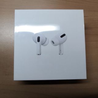 アップル(Apple)のApple AirPods Pro MWP22J/A 新品未使用(ヘッドフォン/イヤフォン)