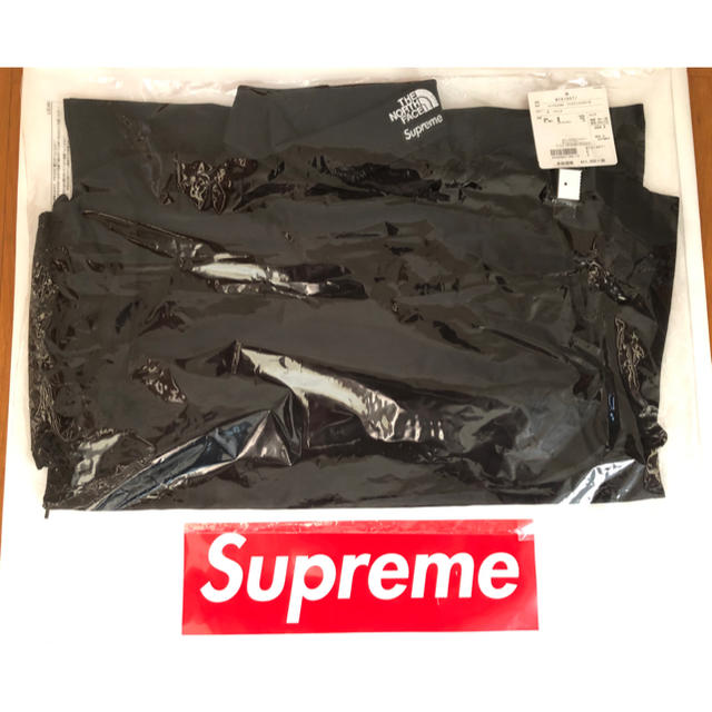 Supreme(シュプリーム)のSupreme TNF RTG Turtleneck 黒 S 新品未使用 メンズのトップス(Tシャツ/カットソー(七分/長袖))の商品写真