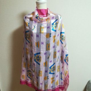CHANEL(バンダナ/スカーフ)のフリマアイテム一覧 CHANEL(バンダナ/スカーフ)のフリマアイテム一覧