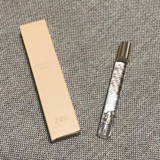 ザラ(ZARA)のZARA オールドパルファム　10ml(香水(女性用))