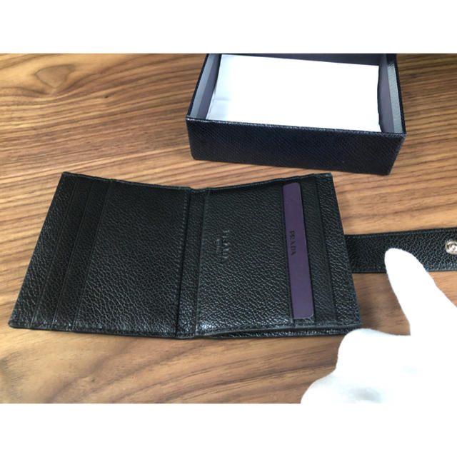 PRADA(プラダ)の【新品未使用】PRADA プラダ 財布　カードケース メンズのファッション小物(折り財布)の商品写真