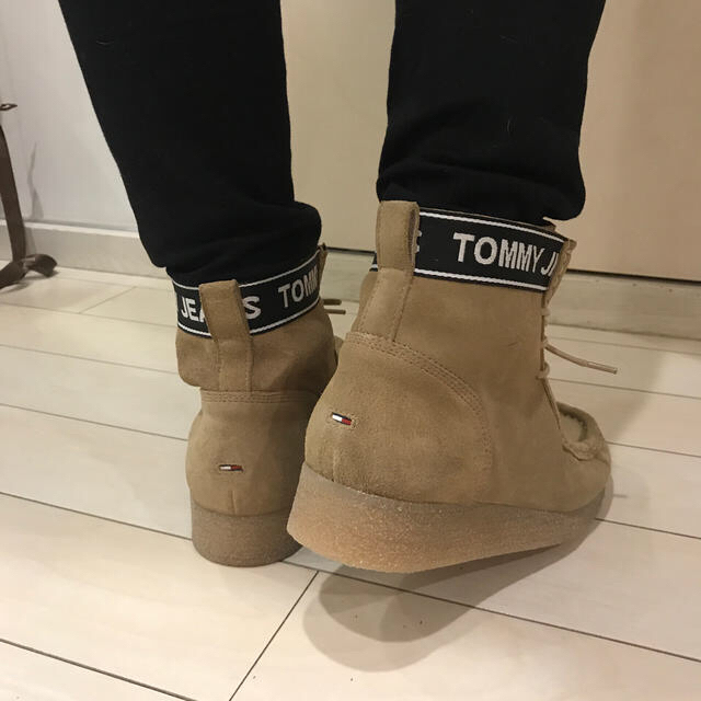 TOMMY(トミー)のTOMY ジーンズワラビシューズ レディースの靴/シューズ(ブーツ)の商品写真