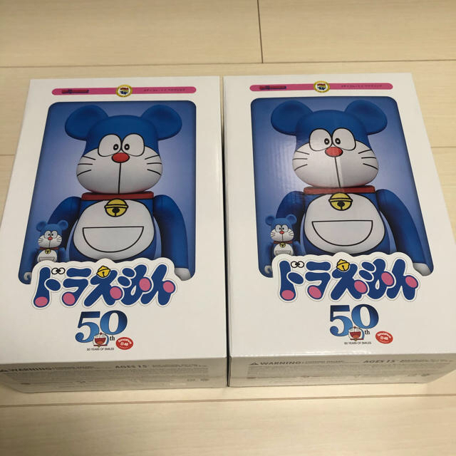 MEDICOM TOY(メディコムトイ)の送料込み 2set BE＠RBRICK ドラえもん 100%&400% エンタメ/ホビーのおもちゃ/ぬいぐるみ(キャラクターグッズ)の商品写真