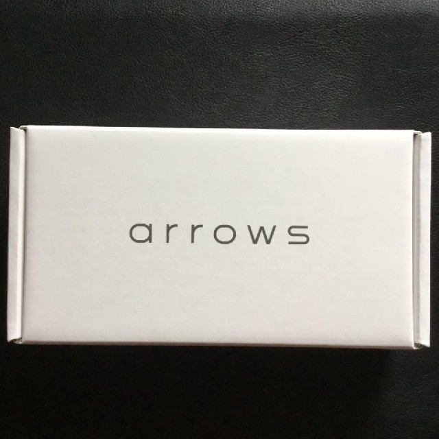 ★ 富士通 ARROWS M05 ブラック SIMフリー 新品未使用 ★