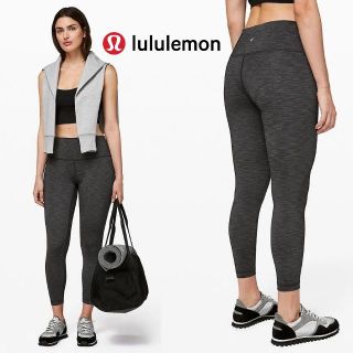 ルルレモン(lululemon)のlululemon☆未使用・タグ付き☆サイズ４　7／8部丈レギンス(その他)