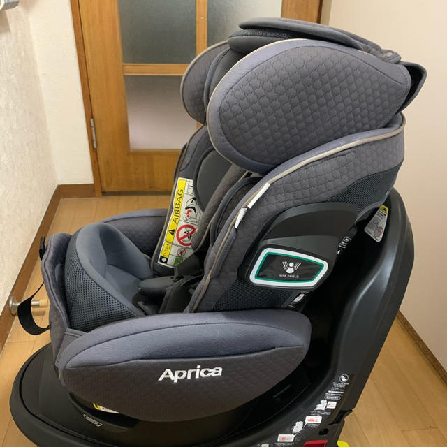 Aprica フラディアグロウ ISOFIX プレミアム-