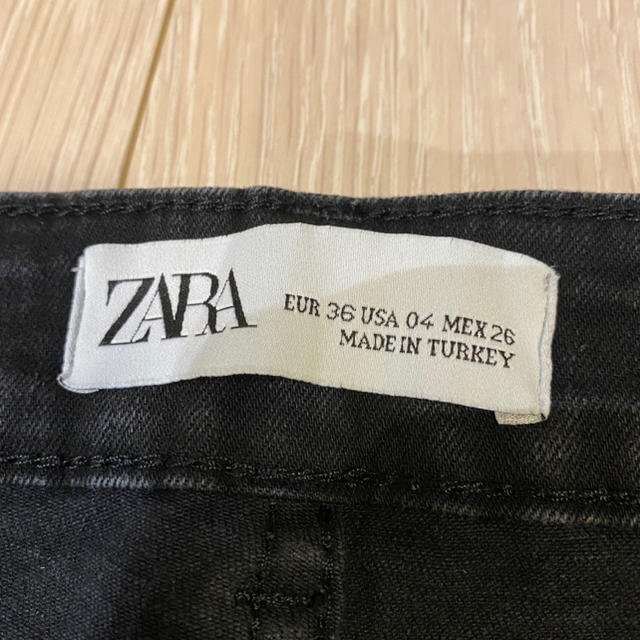 ZARA(ザラ)のサッチー様専用　ZARA スキニーデニム レディースのパンツ(スキニーパンツ)の商品写真