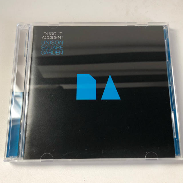 UNISON SQUARE GARDEN(ユニゾンスクエアガーデン)のDUGOUT ACCIDENT  通常盤A  UNISON エンタメ/ホビーのCD(ポップス/ロック(邦楽))の商品写真