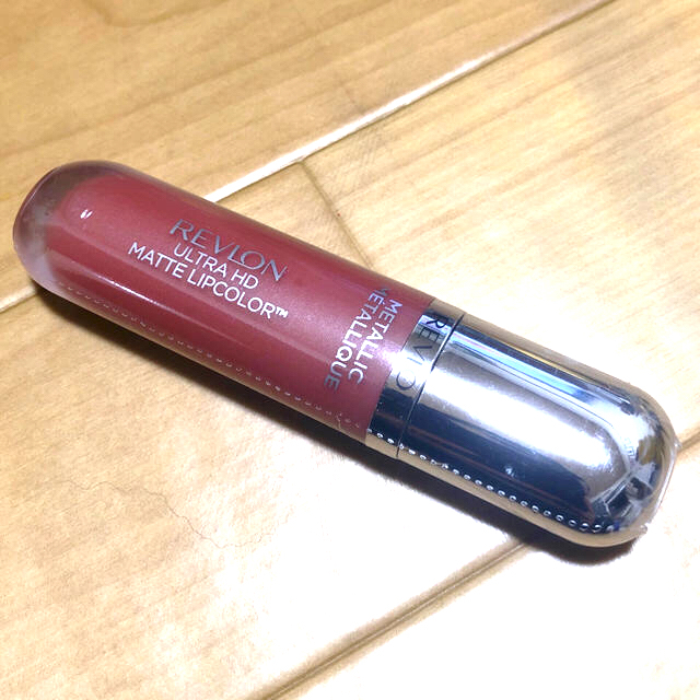 REVLON(レブロン)のレブロン ウルトラHDマットリップカラー 700(1本入) コスメ/美容のベースメイク/化粧品(その他)の商品写真