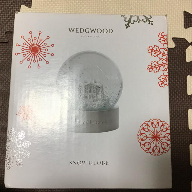 WEDGWOODスノーグローブ2017