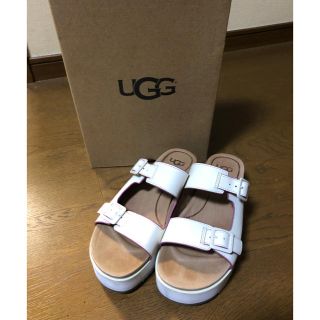 アグ(UGG)の専用　箱なし　UGG 厚底サンダル(サンダル)