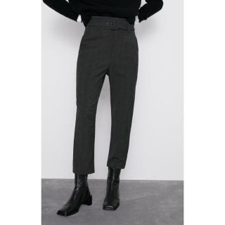 ザラ(ZARA)のZARA ベルト付きチェック柄パンツ(カジュアルパンツ)