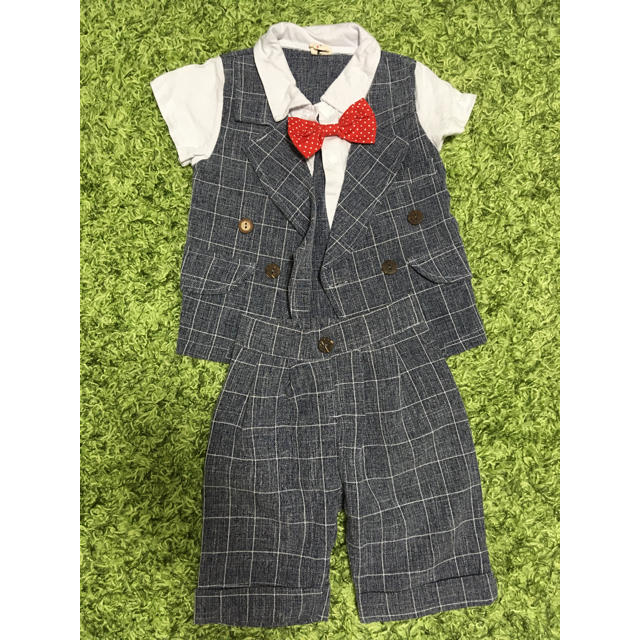 フォーマル　子ども用スーツ　キッズ キッズ/ベビー/マタニティのキッズ服男の子用(90cm~)(ドレス/フォーマル)の商品写真