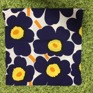 マリメッコ(marimekko)のマリメッコ　クッションカバー(クッションカバー)