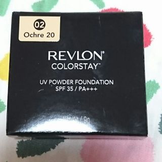 レブロン(REVLON)のレブロン カラーステイ UVパウダーファンデーション 002(1コ入)(ファンデーション)