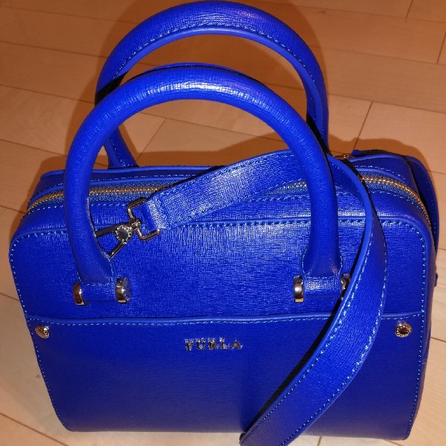 美品⭐FURLAショルダー⭐ロイヤルブルー