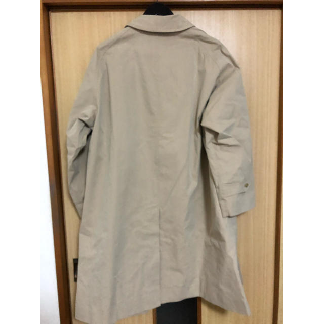 COMOLI(コモリ)のL'ECHOPPE  LE / エルイー　バルカラーコート　ベージュ1 メンズのジャケット/アウター(ステンカラーコート)の商品写真
