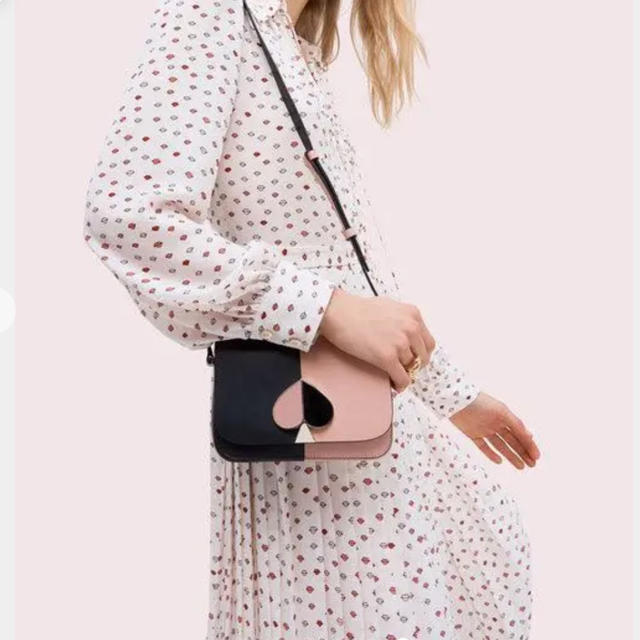 kate spade new york(ケイトスペードニューヨーク)のケイトスペード　ニコラ　ショルダーバッグ　バイカラー レディースのバッグ(ショルダーバッグ)の商品写真