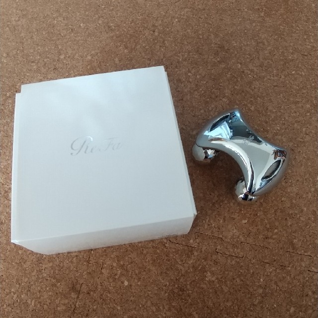 ReFa ボディ用ローラーの通販 by いいね - ReFa 安い最新品