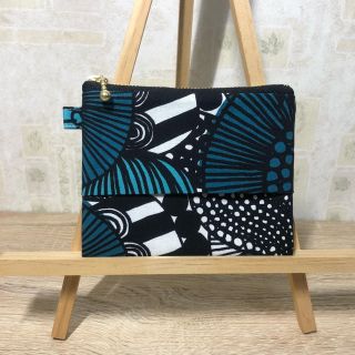 マリメッコ(marimekko)のハンドメイド マリメッコ  ティッシュケース付き ポーチ(ポーチ)