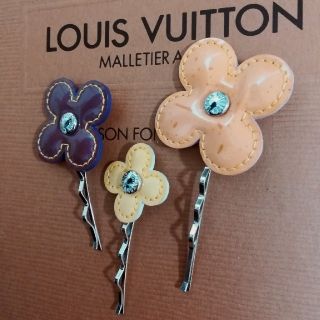 LOUIS VUITTON ルイヴィトン ヘアピン 髪飾り モノグラムフラワー約W40mm×Ｈ40mm