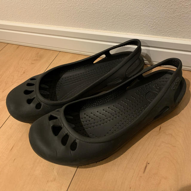 crocs(クロックス)の★クロックス★マリンディ★W6 黒★23cm 22.5㎝　サンダル　パンプス レディースの靴/シューズ(サンダル)の商品写真