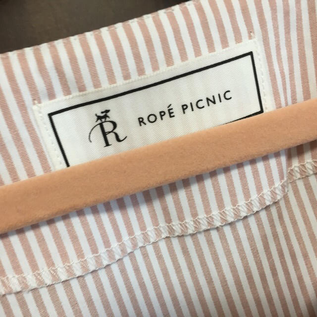 Rope' Picnic(ロペピクニック)のリボン付ブラウス レディースのトップス(シャツ/ブラウス(長袖/七分))の商品写真