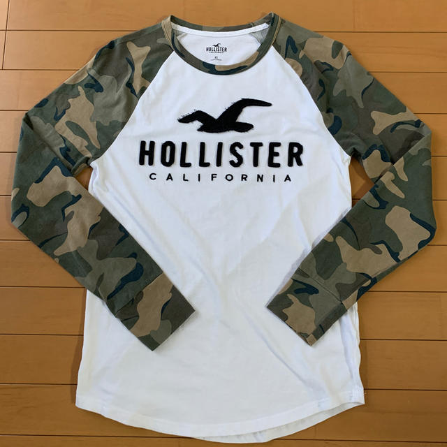 Hollister(ホリスター)のホリスター　長袖 メンズのトップス(Tシャツ/カットソー(七分/長袖))の商品写真