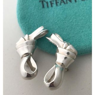 ティファニー(Tiffany & Co.)のTiffany リボンイヤリング　希少(イヤリング)