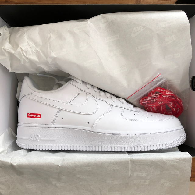 Supreme®/Nike® Air Force 1 Low White 3