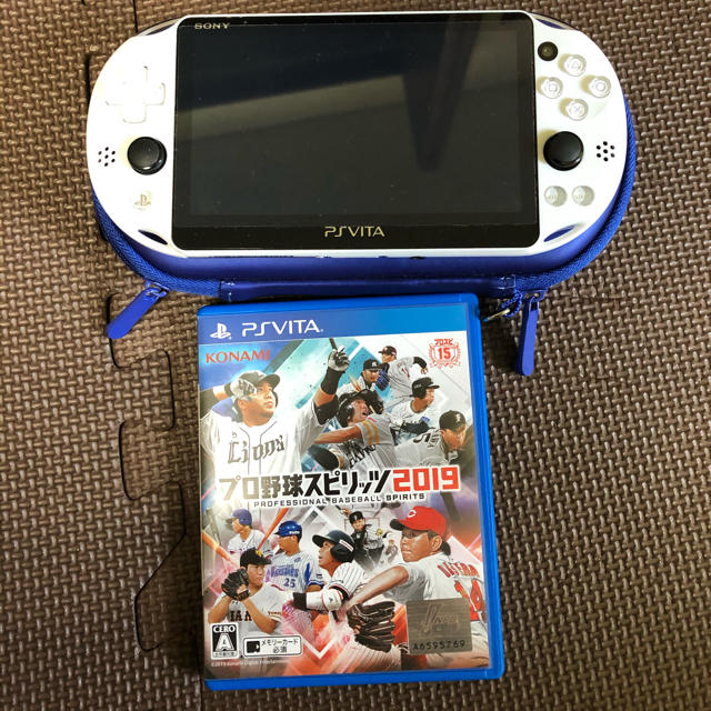 PlayStation Vita(プレイステーションヴィータ)のクロコ様専用 エンタメ/ホビーのゲームソフト/ゲーム機本体(携帯用ゲーム機本体)の商品写真