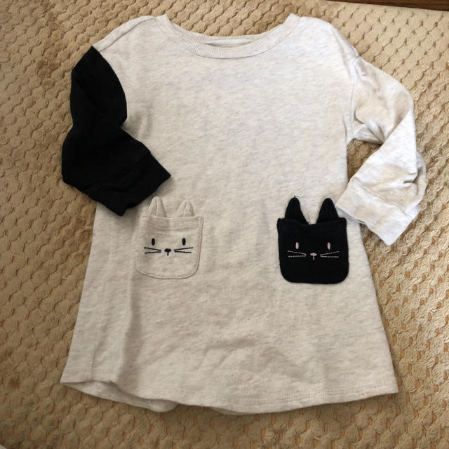 babyGAP(ベビーギャップ)のベビーギャップ　ワンピース　うさぎ キッズ/ベビー/マタニティのキッズ服女の子用(90cm~)(ワンピース)の商品写真