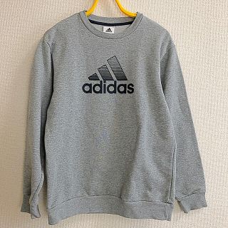 アディダス(adidas)のadidas トレーナー(Tシャツ/カットソー)